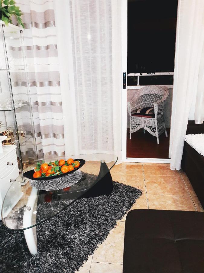 Apartament Margaret Torrevieja Dış mekan fotoğraf
